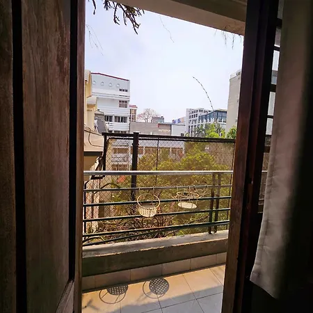 Rainbow Homestay - No 8 Alley 18B Tong Dan Hanoi Exterior photo