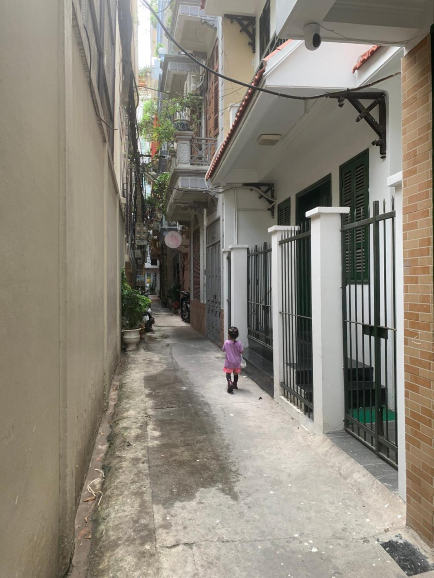 Homestay Rainbow - No 8 Alley 18b Tong Dan