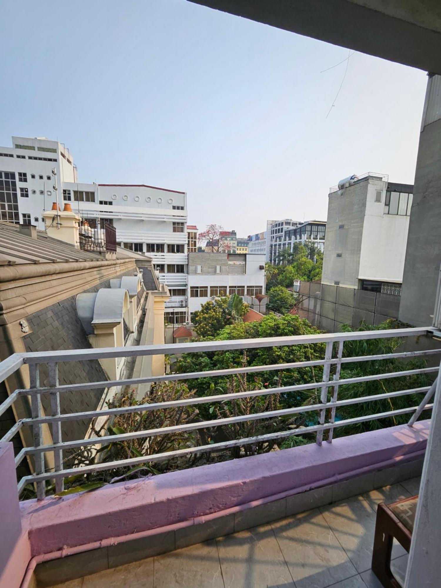 Homestay Rainbow - No 8 Alley 18b Tong Dan